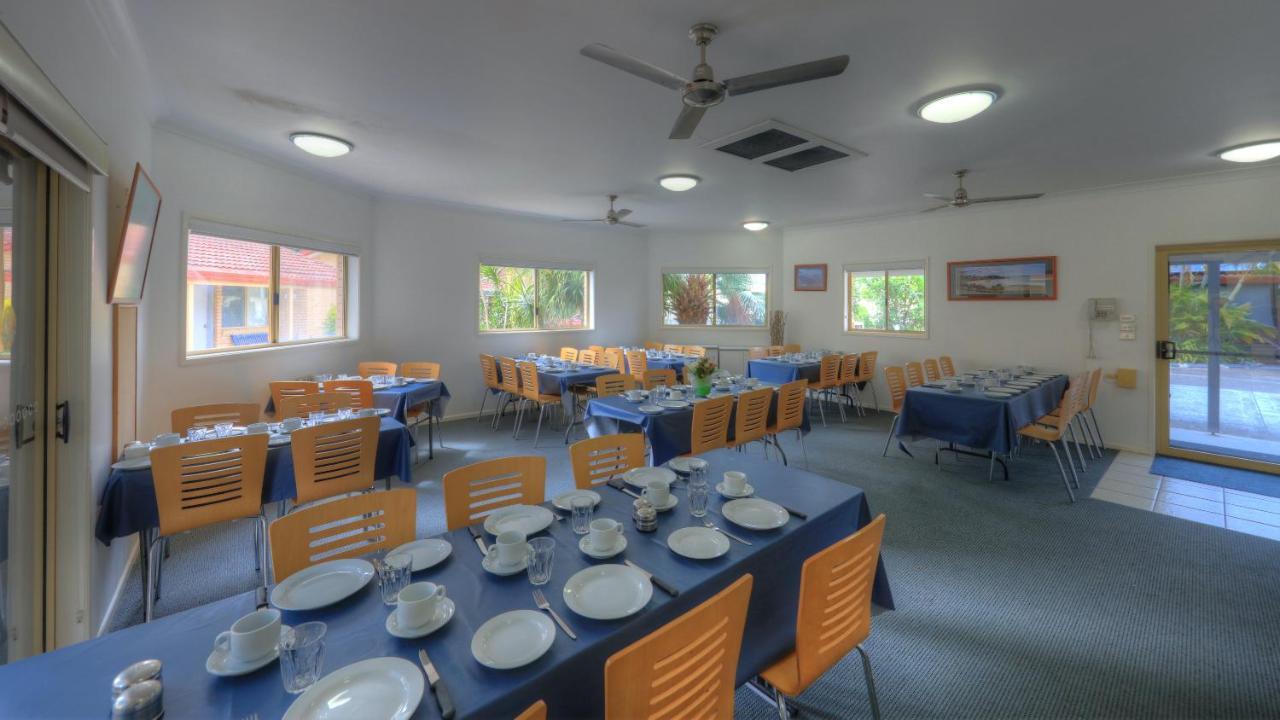 Yamba Motor Inn Exterior foto