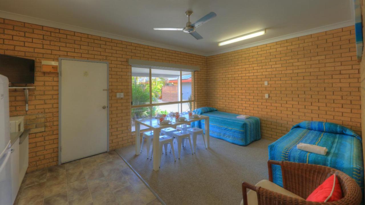 Yamba Motor Inn Exterior foto